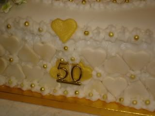 My parents Golden wedding cake detail
