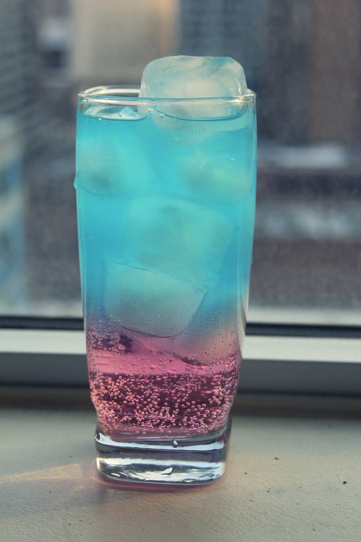 ombre, alcohol, cool drinks, colourful drink, colorful drink, blue and pink drink, sick drink, downtown toronto