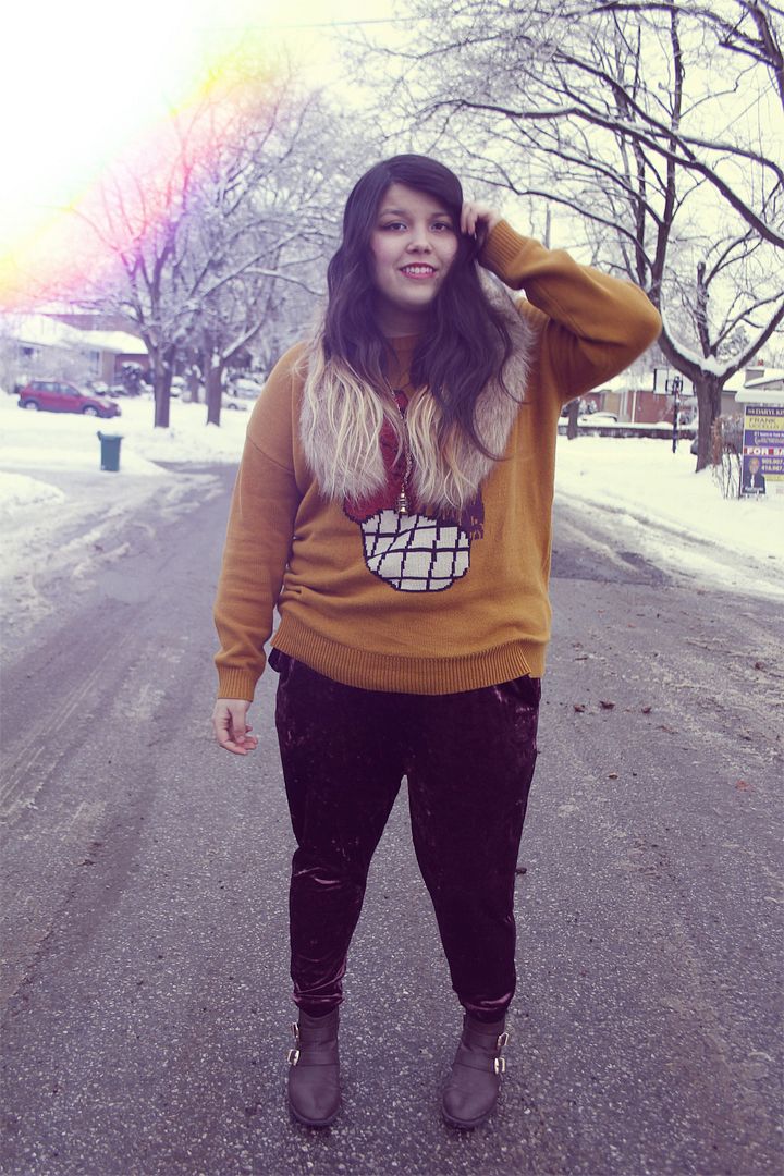 Jessica Ip Plus Size Fashion Blogger Toronto Fur Velvet Harem Pants Urban Outfitters Outfit