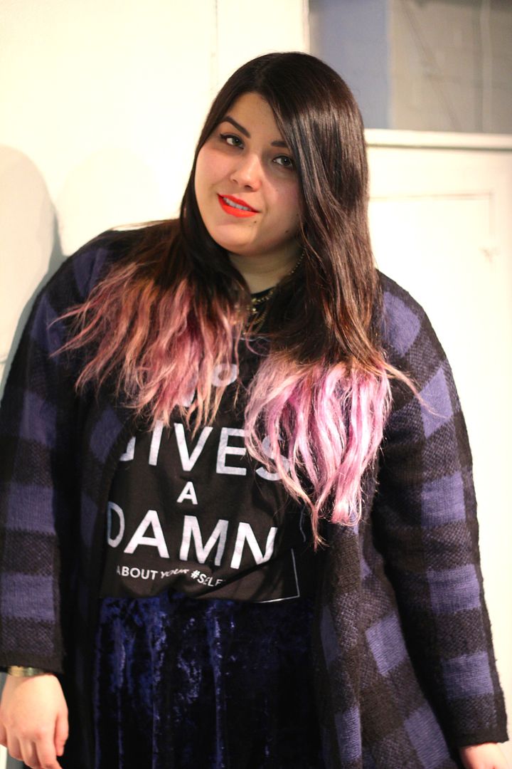 junarose check sweater missguided plus no one gives a damn, plus size fashion, toronto canada, plus size blogger, fatshion 