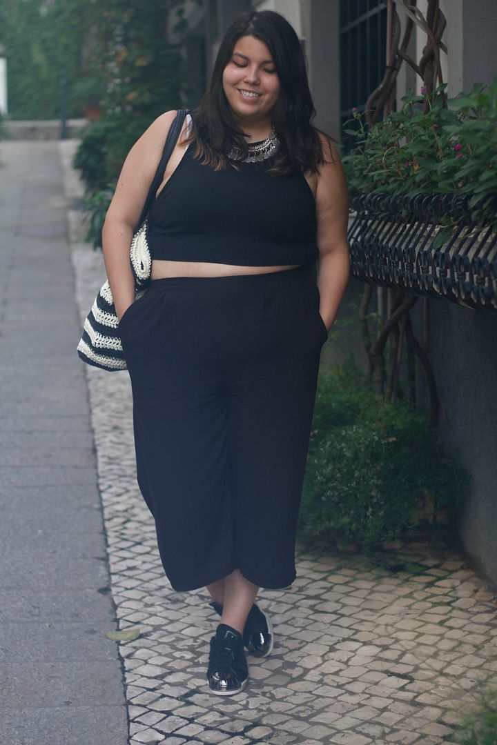 plus size fashion new look toronto canada macau hong kong plus size blogger Toronto plus size outfit plus size culottes plus size tank adidas metal toe pony hair