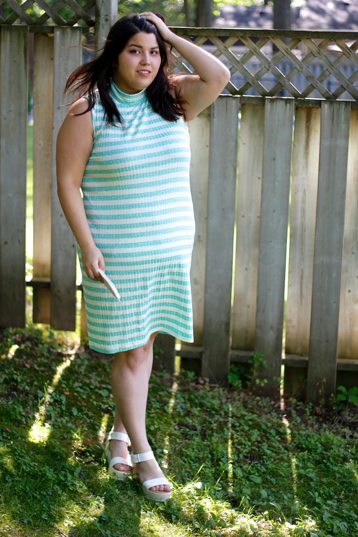 plus size fashion toronto canada blogger 10 dollar mall review plus size striped dress clothes fashion outfit plus size