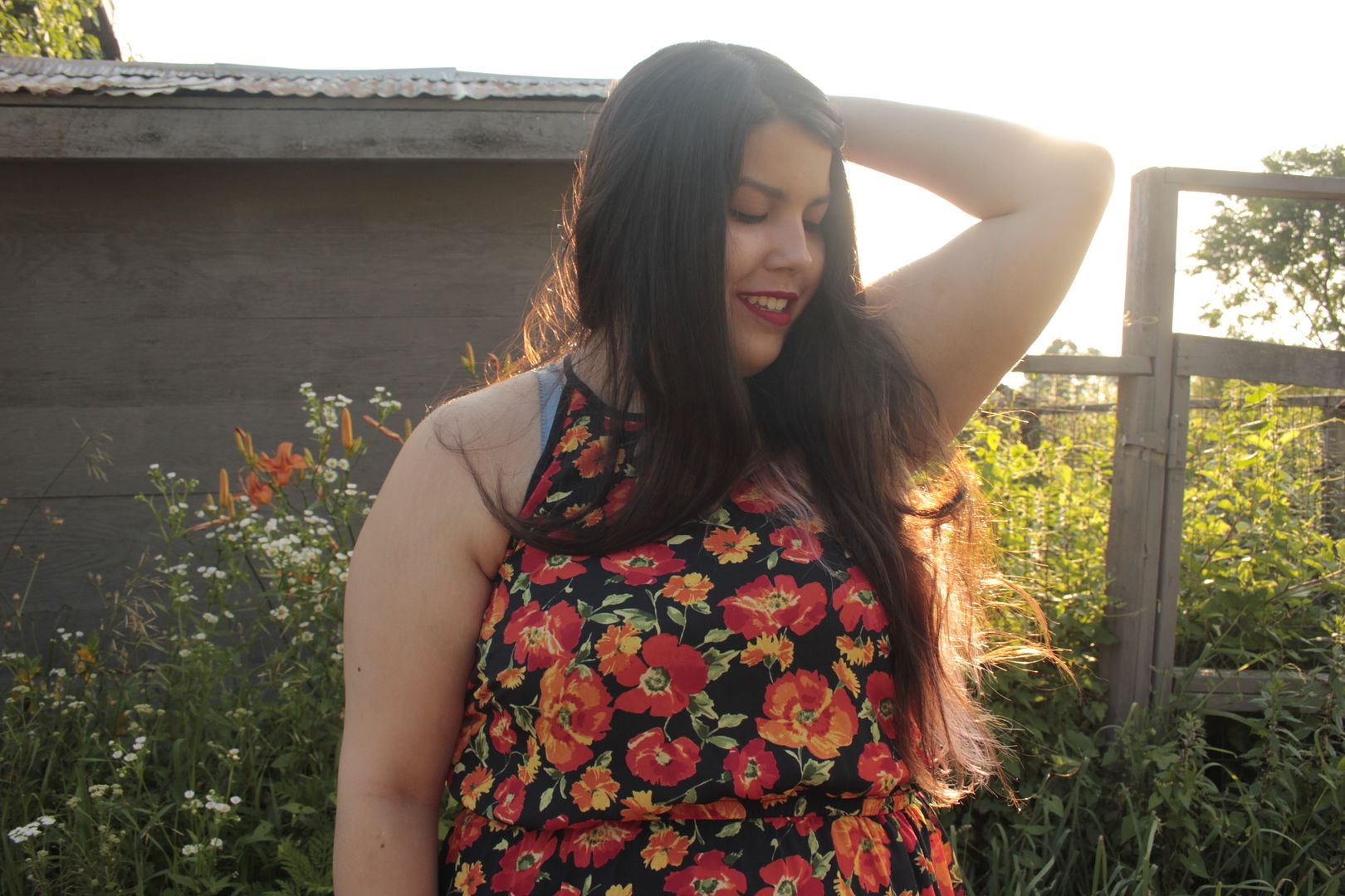 plus size fashion clothes and chi jessica ip blogger toronto canada forever 21 plus plus size floral maxi dress