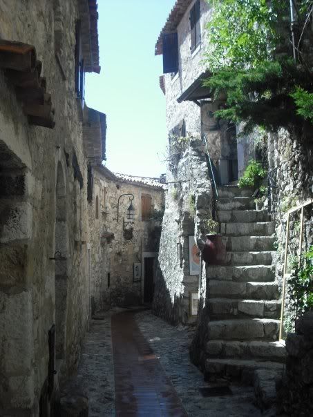 Ancien Village Perche photo eze.jpg