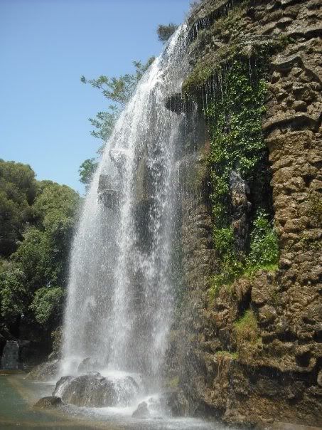 Une Cascade Nicoise photo waterfall.jpg