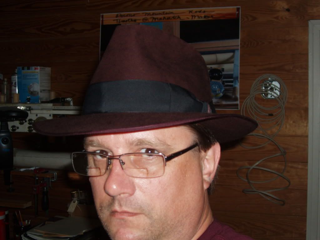 Hat3002.jpg