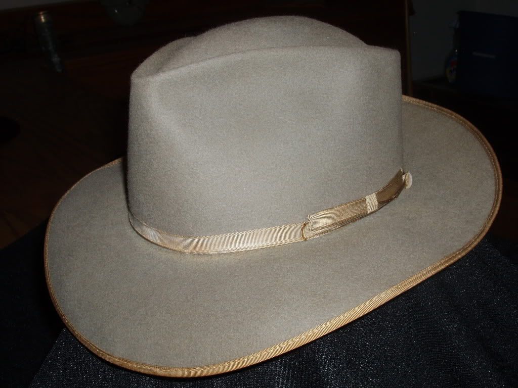 Hat3009.jpg